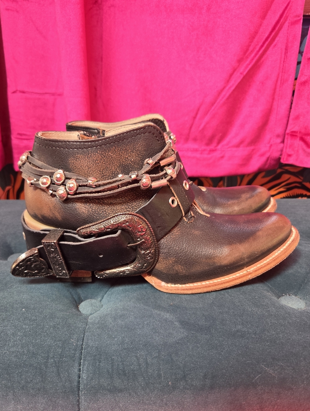 Freebird Saloon Boots